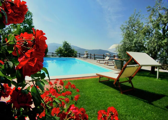 Villa In Tuscany With Pool And Valley Views Castiglion Fiorentino